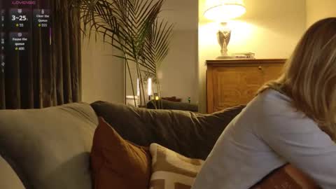 Snapshot of anastasiapocky chatting on 02/25/26, 11:03 Anastasia online show from 02/25/26, 11:03