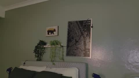 Kendra  online show from 10/28/25, 10:19