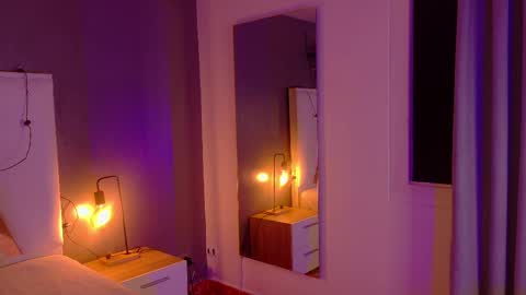 Kendra  online show from 11/23/25, 11:43