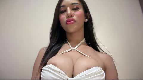 Snapshot of anawalters chatting on 02/16/26, 12:45 anawalters online show from 02/16/26, 12:45