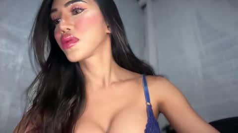 Snapshot of anawalters chatting on 03/01/26, 04:53 anawalters online show from 03/01/26, 04:53