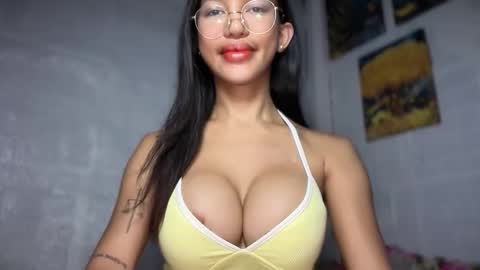 Snapshot of anawalters chatting on 03/25/26, 05:41 anawalters online show from 03/25/26, 05:41