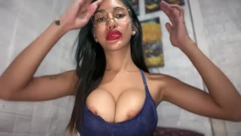 Snapshot of anawalters chatting on 04/10/26, 03:12 anawalters online show from 04/10/26, 03:12