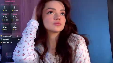 Snapshot of anawestt chatting on 04/07/26, 10:48 Ana online show from 04/07/26, 10:48