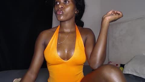 Snapshot of anayah002 chatting on 01/12/26, 02:06 mayah online show from 01/12/26, 02:06