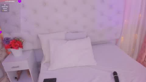 anchela garcia online show from 11/13/25, 02:27