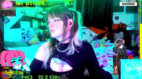 Snapshot of anchew chatting on 04/28/26, 07:02 ANIME NIGHTS JOIN OUR DISCORD online show from 04/28/26, 07:02