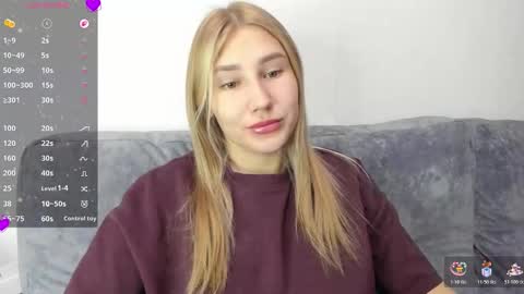 Snapshot of and1sa chatting on 12/19/25, 08:21 Andisa online show from 12/19/25, 08:21