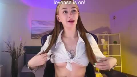 im Andarna dont forget give me thumbs up online show from 05/02/26, 03:11