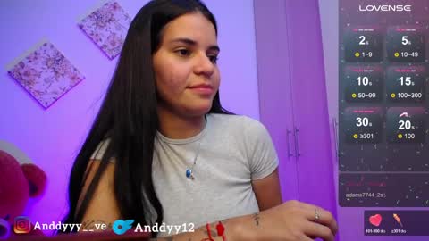 Snapshot of anddyyy___ chatting on 04/07/26, 12:11 Andy online show from 04/07/26, 12:11