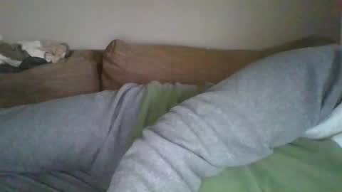 Snapshot of andellus chatting on 02/16/25, 10:21 andellus online show from 02/16/25, 10:21