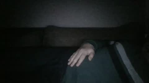 Snapshot of andellus chatting on 02/22/25, 02:28 andellus online show from 02/22/25, 02:28