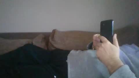 Snapshot of andellus chatting on 11/22/25, 10:03 andellus online show from 11/22/25, 10:03