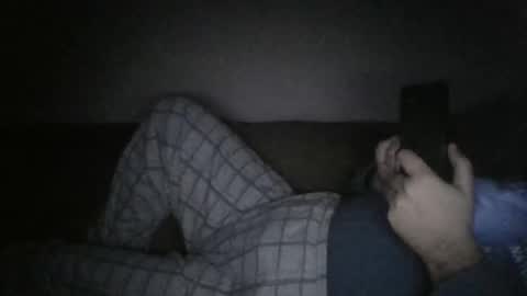 Snapshot of andellus chatting on 01/06/26, 10:23 andellus online show from 01/06/26, 10:23