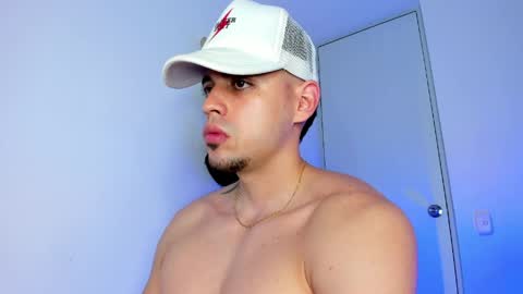 Snapshot of ander_perez chatting on 05/02/26, 11:32 ANDER online show from 05/02/26, 11:32
