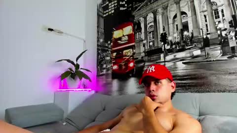Snapshot of ander_perez chatting on 06/10/26, 03:18 ANDER online show from 06/10/26, 03:18