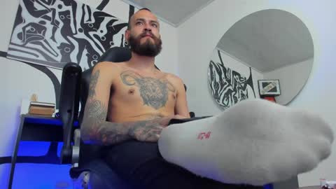 Andrs   -                   online show from 05/14/26, 12:28