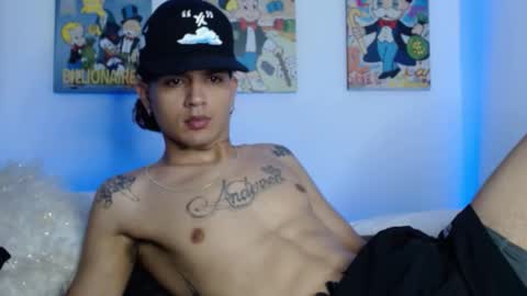 Snapshot of andersonz98 chatting on 02/01/25, 03:08 andersonZ98 online show from 02/01/25, 03:08