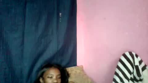 Snapshot of andohh237973 chatting on 10/30/25, 01:56 andohh237973 online show from 10/30/25, 01:56