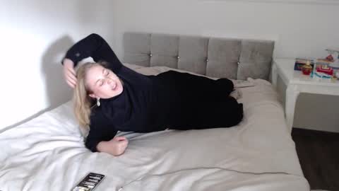 Andorphin online show from 10/20/25, 09:54