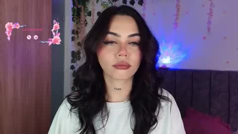 Andra de la Rosse online show from 06/11/26, 02:33