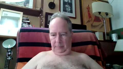 Snapshot of andre6045 chatting on 02/20/26, 07:36 andre6045 online show from 02/20/26, 07:36