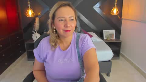 A N D R E online show from 10/05/25, 02:54