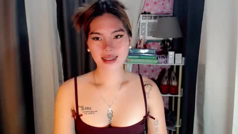 Snapshot of andrea06121998 chatting on 04/09/26, 12:43 andrea06121998 online show from 04/09/26, 12:43