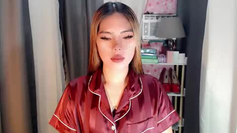 Snapshot of andrea06121998 chatting on 04/18/26, 12:09 andrea06121998 online show from 04/18/26, 12:09
