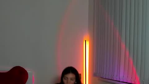 Snapshot of andrea__bass chatting on 03/10/26, 06:35 andrea__bass online show from 03/10/26, 06:35