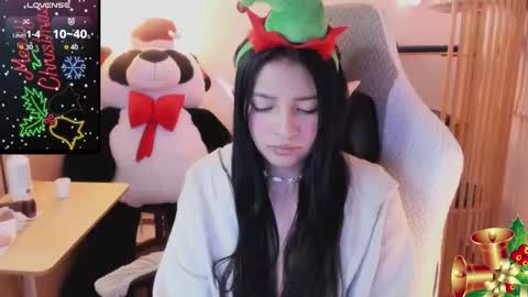 Snapshot of andrea_bonnie chatting on 12/04/25, 01:48 andrea_bonnie online show from 12/04/25, 01:48