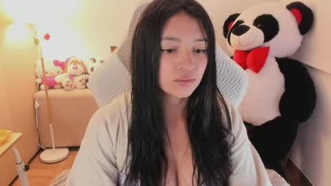 Snapshot of andrea_bonnie chatting on 03/30/26, 09:54 andrea_bonnie online show from 03/30/26, 09:54