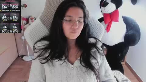 Snapshot of andrea_bonnie chatting on 04/30/26, 09:19 andrea_bonnie online show from 04/30/26, 09:19