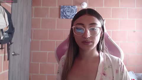 Andrea  online show from 02/12/26, 02:01