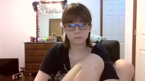 Snapshot of andrea_davenport chatting on 01/04/25, 03:40 andrea online show from 01/04/25, 03:40