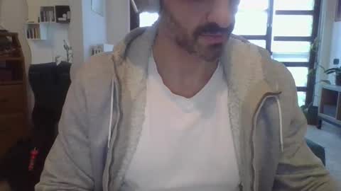 Snapshot of andrea_feetlover chatting on 02/23/26, 04:15 andrea_feetlover online show from 02/23/26, 04:15