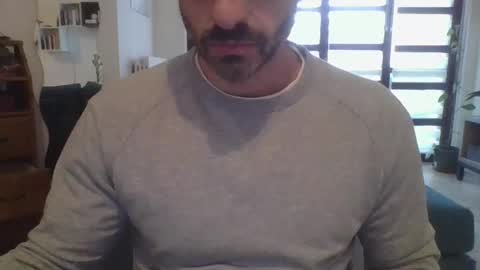 Snapshot of andrea_feetlover chatting on 03/15/26, 01:50 andrea_feetlover online show from 03/15/26, 01:50