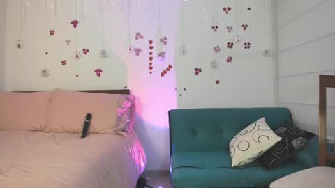 Snapshot of andrea_guz chatting on 01/18/25, 05:20 ANDREA IM INDEPENDENT MODEL online show from 01/18/25, 05:20