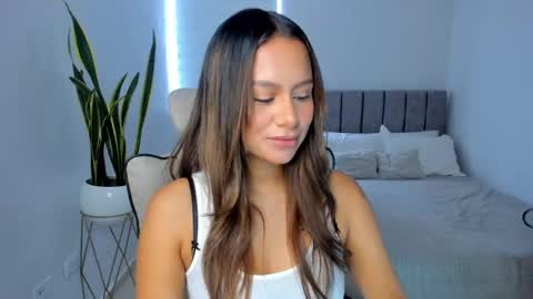 andrea online show from 03/01/25, 06:43