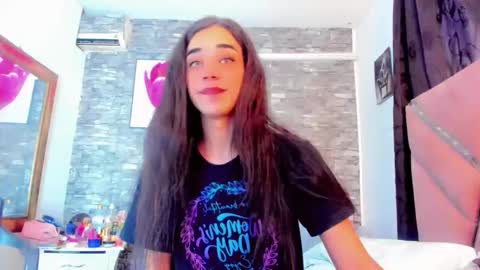 ANDREINA online show from 05/03/26, 09:32