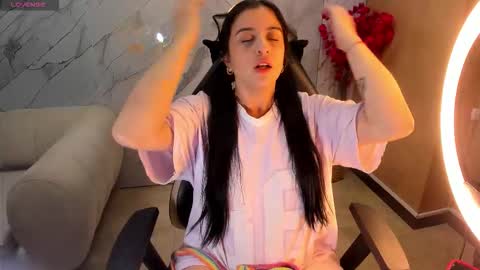 andrea_tasty_tf online show from 12/17/25, 12:55