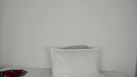 Snapshot of andrea_williamss chatting on 05/20/26, 02:34 Andrea Williams online show from 05/20/26, 02:34