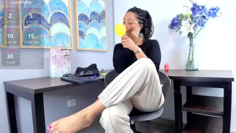 Snapshot of andreaa_zoee_ chatting on 09/09/25, 02:16 Andrea Zoelins online show from 09/09/25, 02:16