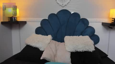 andreahgil online show from 02/12/26, 01:06