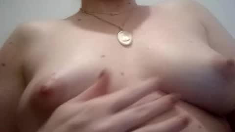 Snapshot of andreamartinssean2018 chatting on 03/26/26, 06:30 andreamartinssean2018 online show from 03/26/26, 06:30