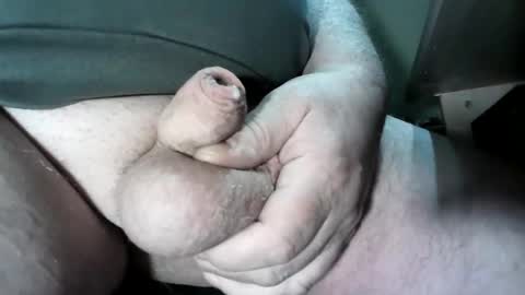 Snapshot of andreas40cc chatting on 12/14/24, 05:58 Andreas40CC online show from 12/14/24, 05:58