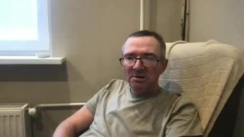 andreass60 online show from 11/20/25, 07:41