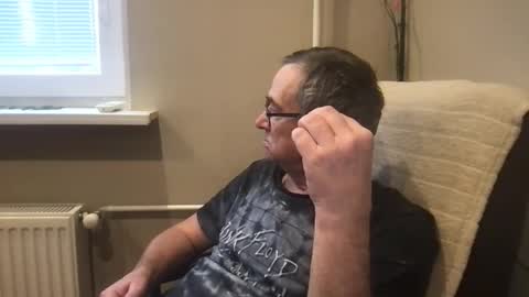 andreass60 online show from 12/19/25, 08:10