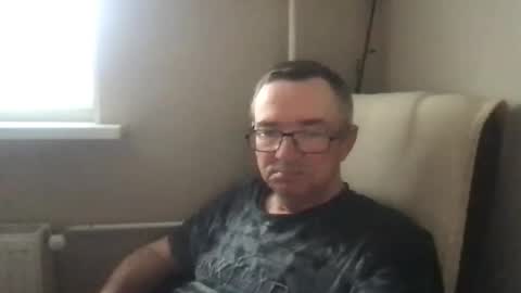 Snapshot of andreass60 chatting on 05/12/26, 06:10 andreass60 online show from 05/12/26, 06:10