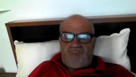 Snapshot of andreasspyridakis5 chatting on 07/10/26, 11:35 andreasspyridakis5 online show from 07/10/26, 11:35